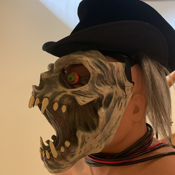 Scary Halloween Mask - Picture 3 of 6